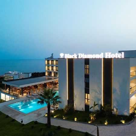 Black Diamond Hotel Dhërmi エクステリア 写真