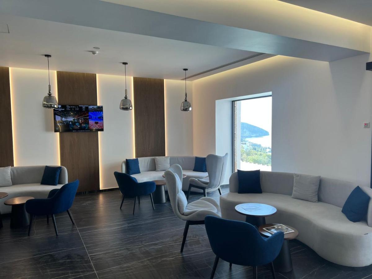 Black Diamond Hotel Dhërmi エクステリア 写真
