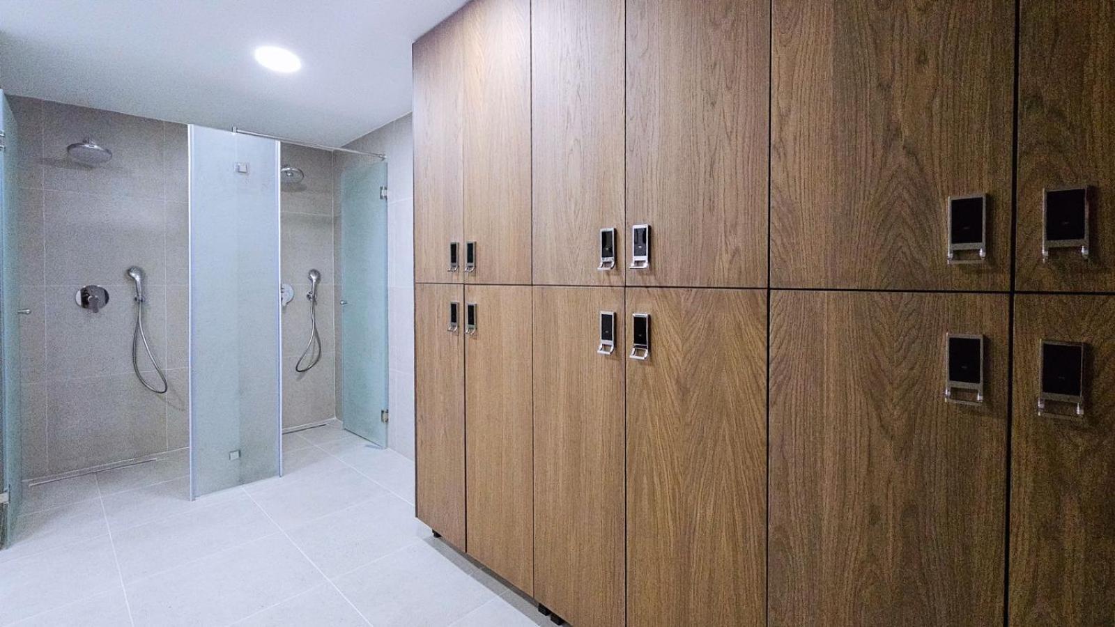 Black Diamond Hotel Dhërmi エクステリア 写真